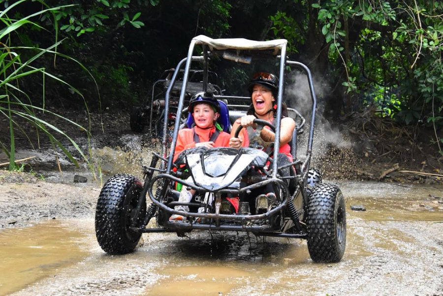 Aventura en Roatán en Buggy por la Selva – Experiencia en Cuatrimoto